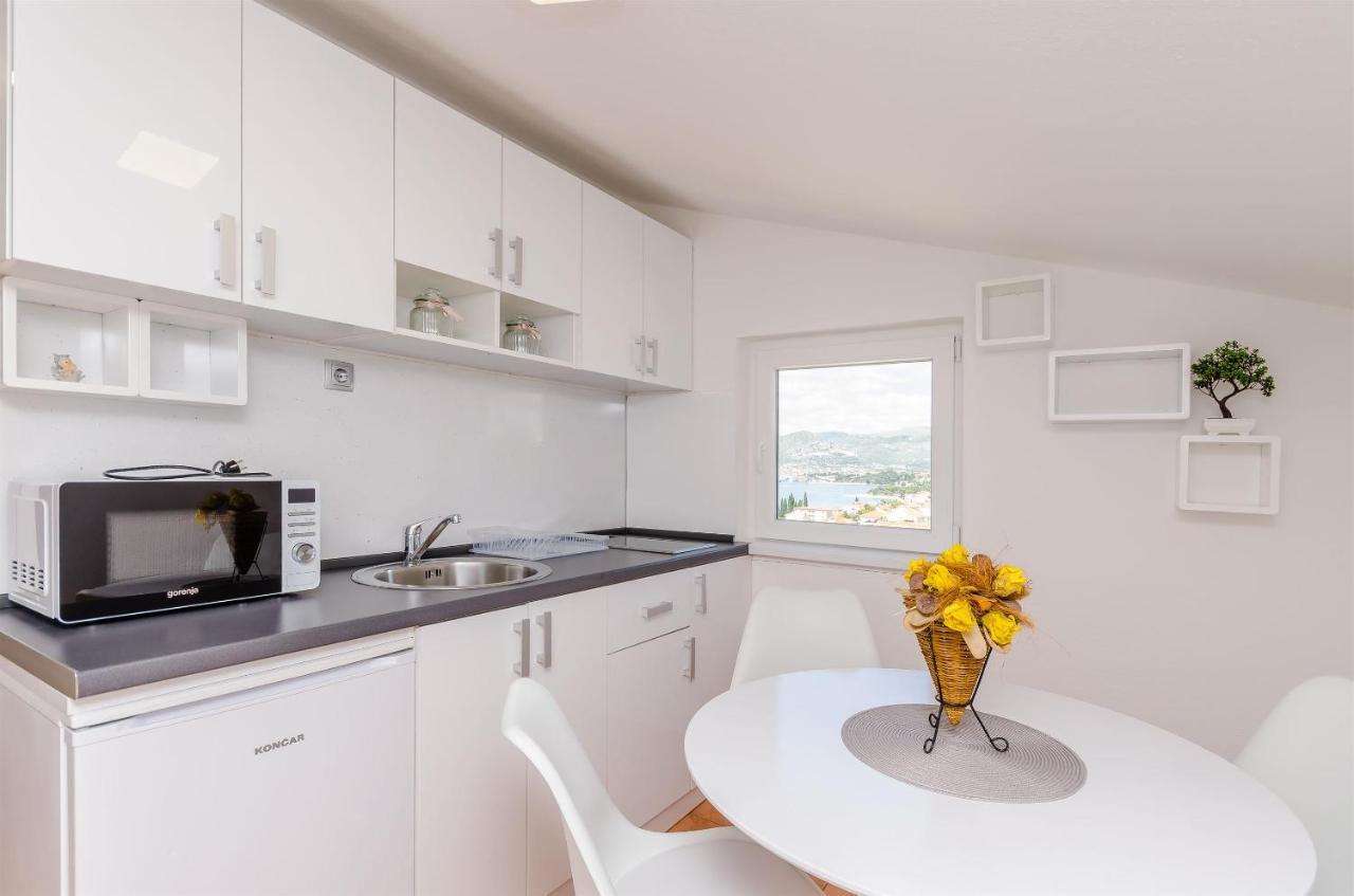 Apartment Ljubica Okrug Gornji Eksteriør bilde